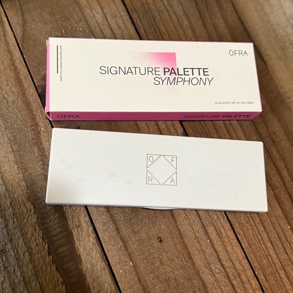 OFRA Signature Palette Symphony Eyeshadow Palette with gorgeous colors! - Picture 3 of 3
